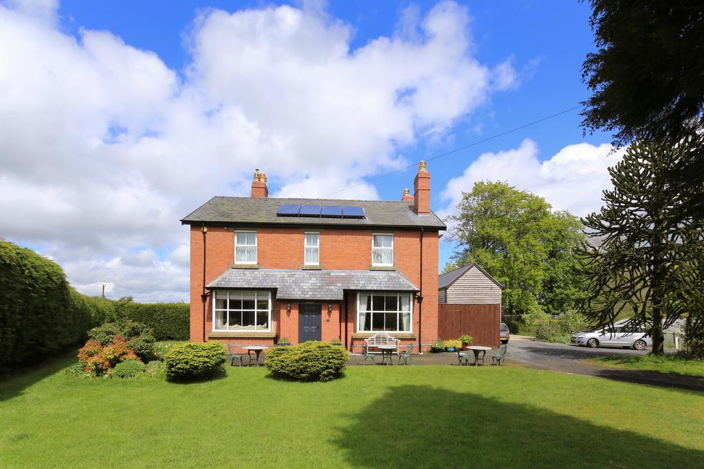 Hotel The Old Vicarage Dolfor Newtown  Esterno foto