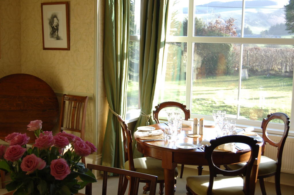 Hotel The Old Vicarage Dolfor Newtown  Esterno foto
